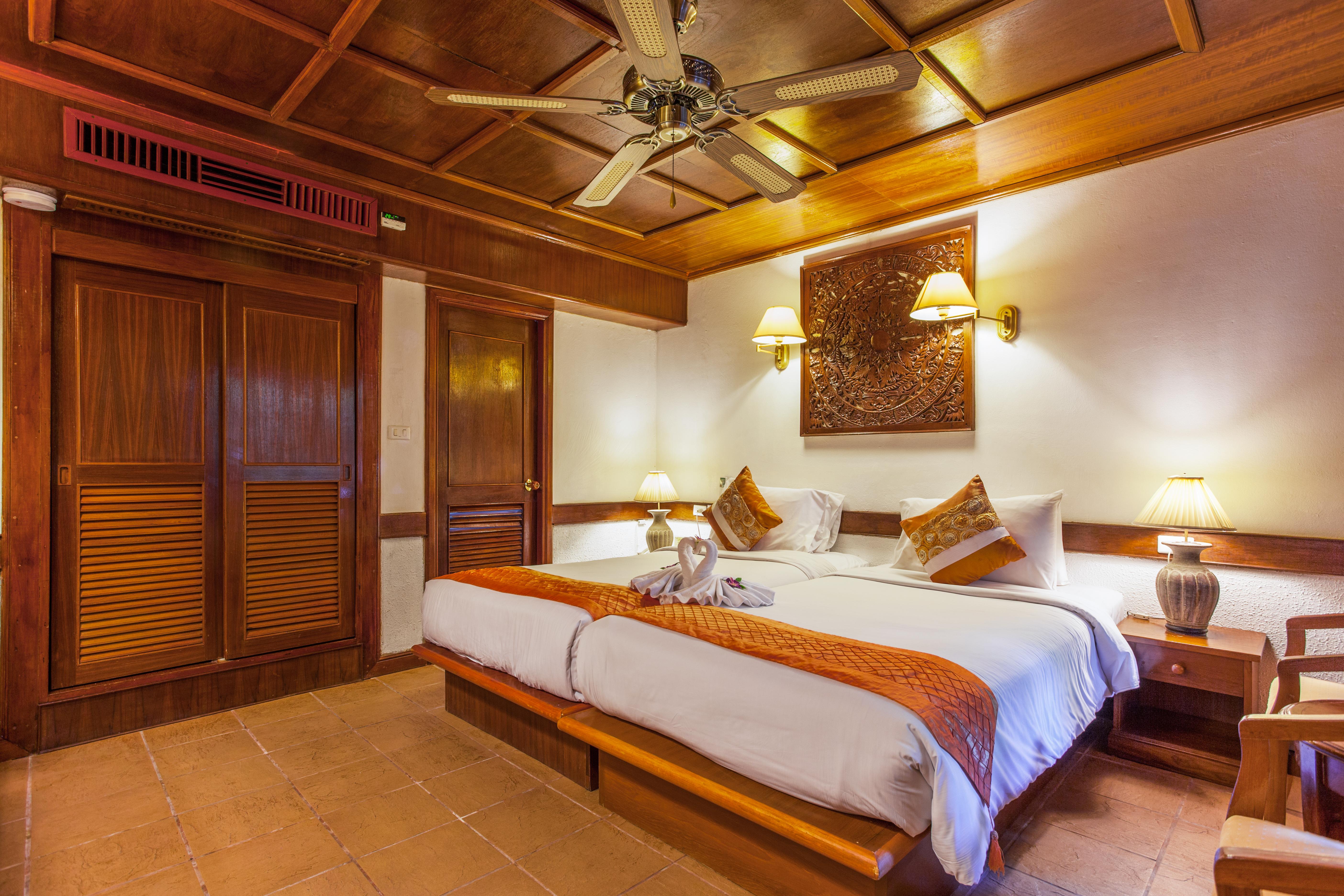 Tropica Bungalow Beach Hotel Patong Dış mekan fotoğraf