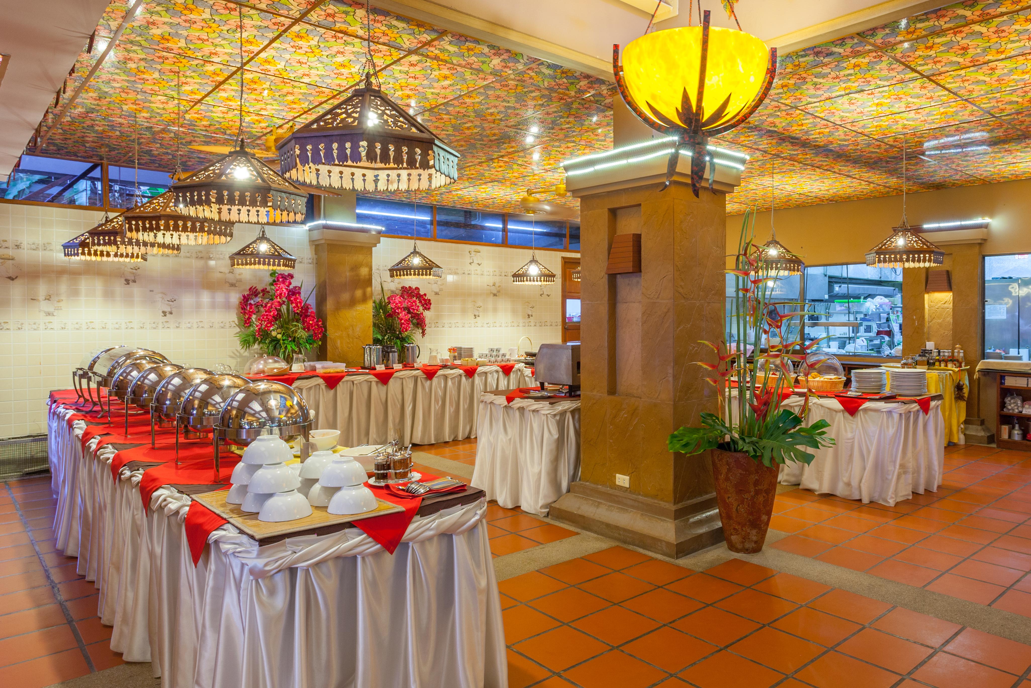 Tropica Bungalow Beach Hotel Patong Dış mekan fotoğraf