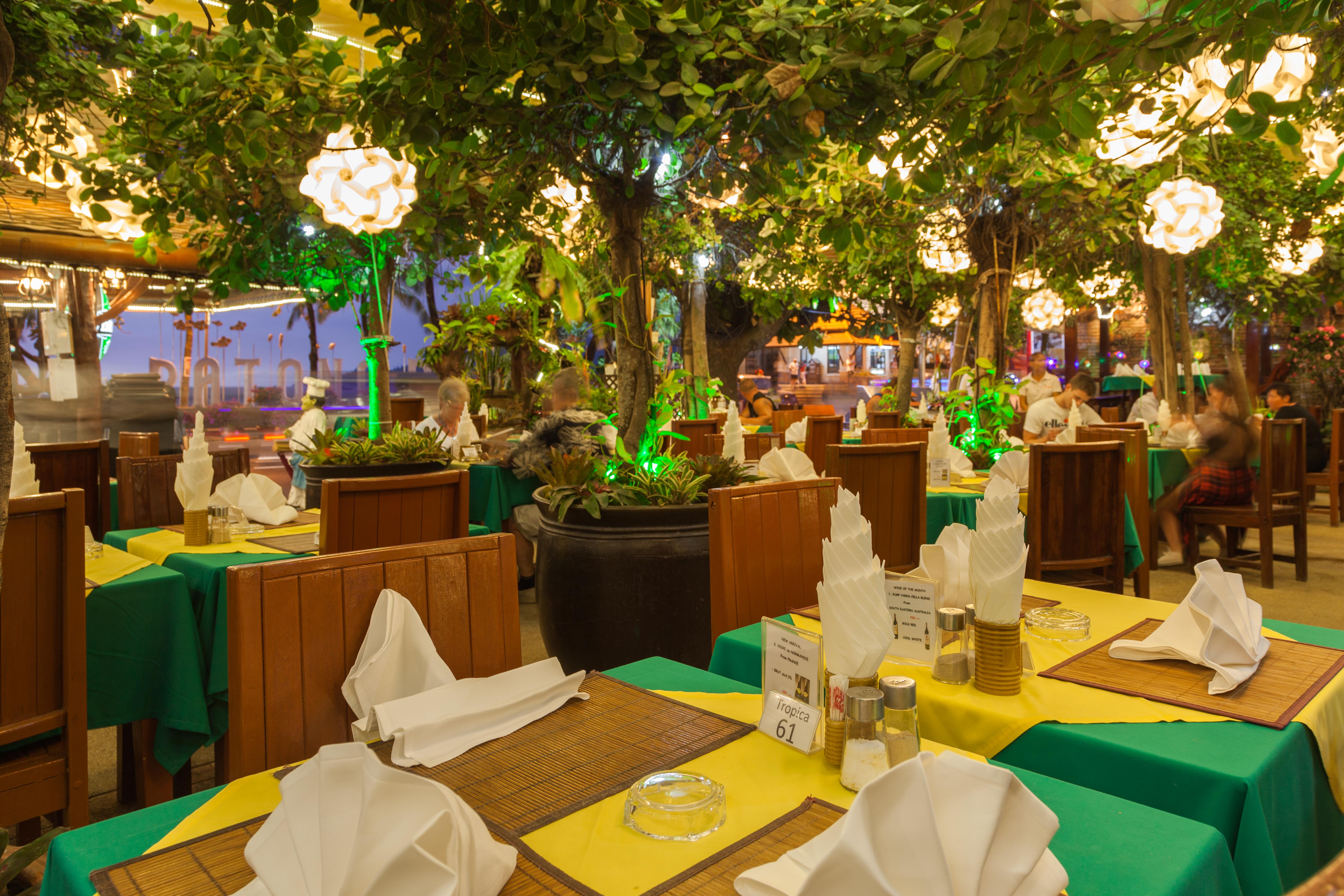 Tropica Bungalow Beach Hotel Patong Dış mekan fotoğraf