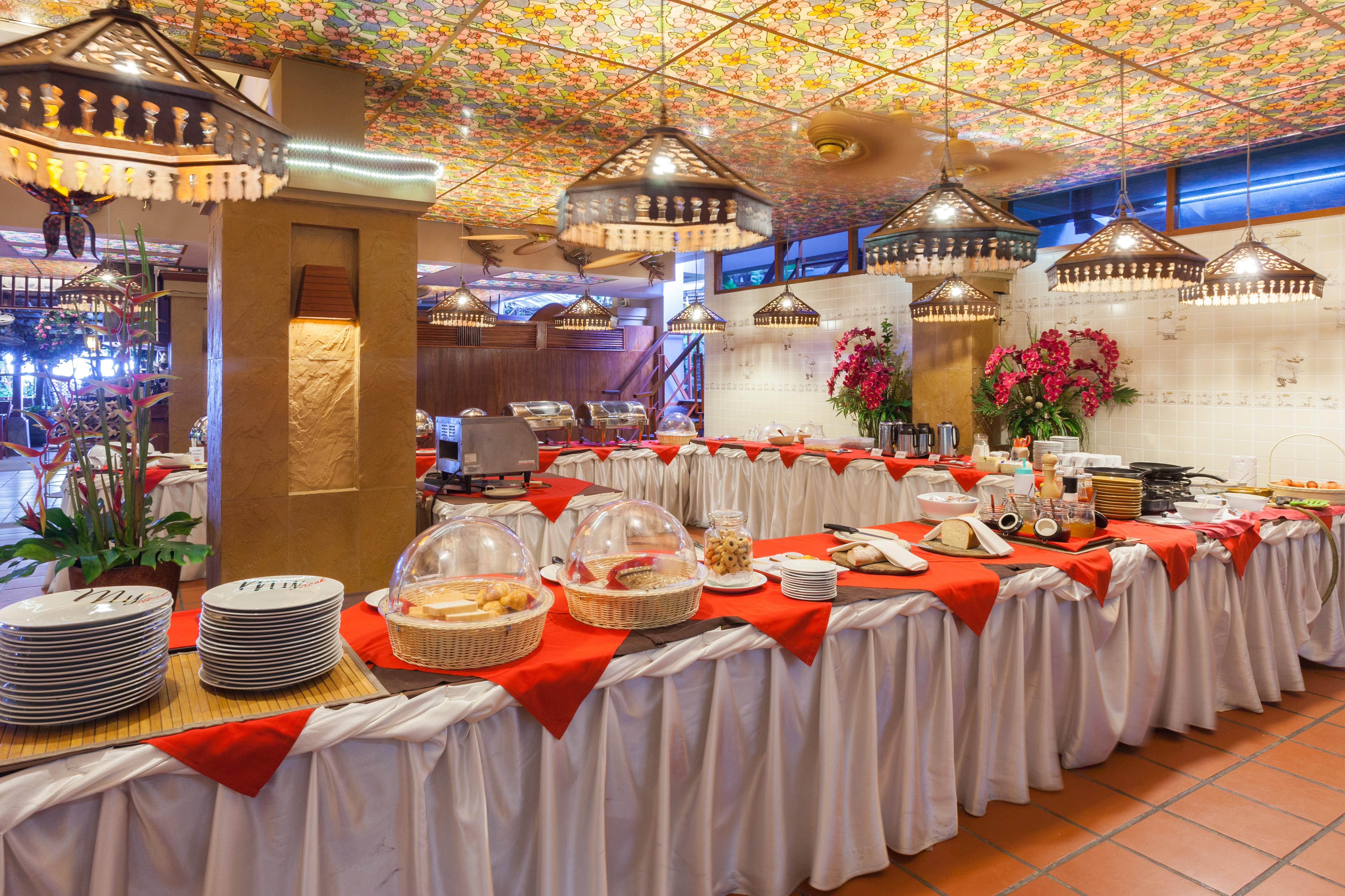 Tropica Bungalow Beach Hotel Patong Dış mekan fotoğraf