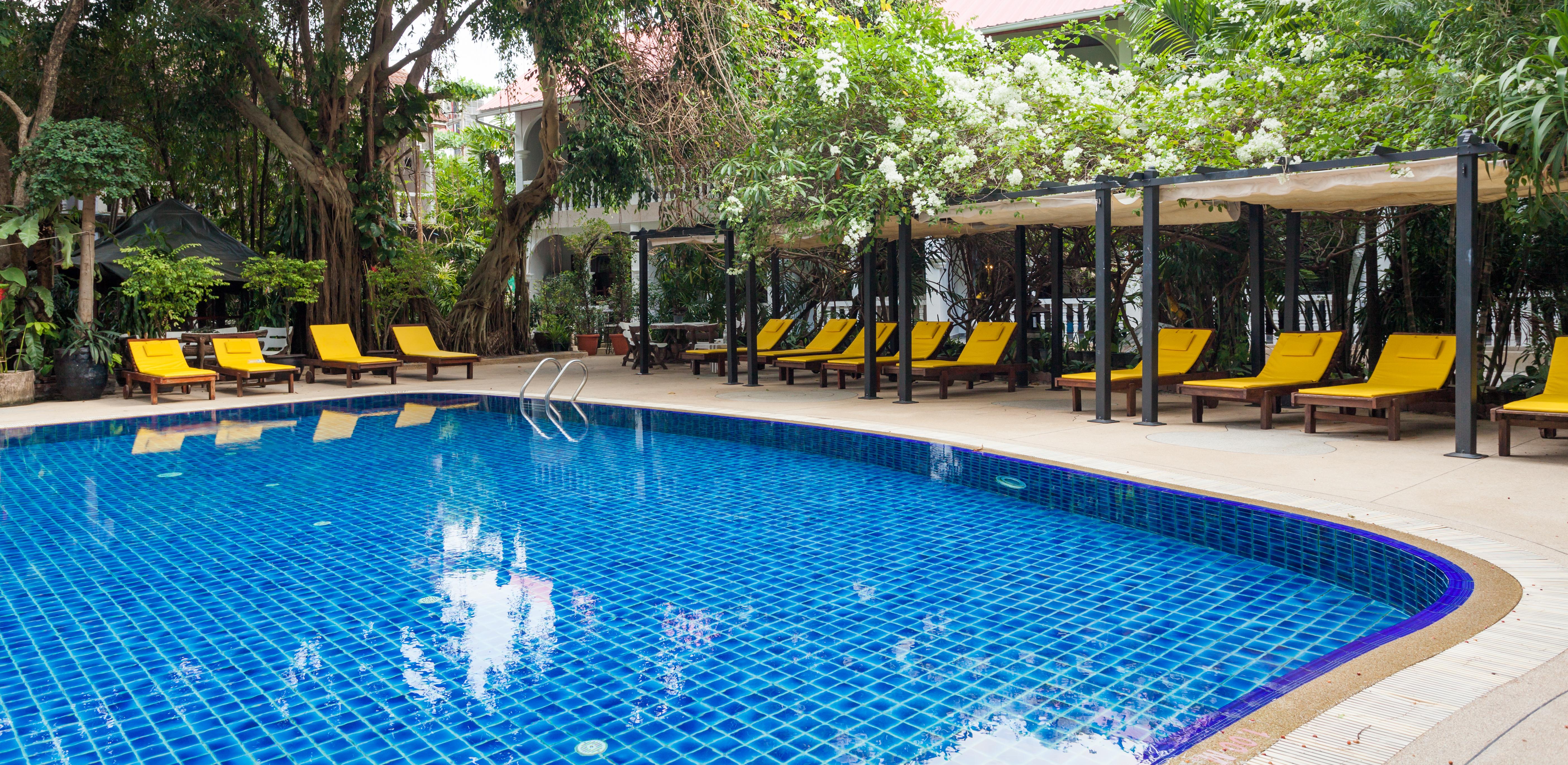 Tropica Bungalow Beach Hotel Patong Dış mekan fotoğraf