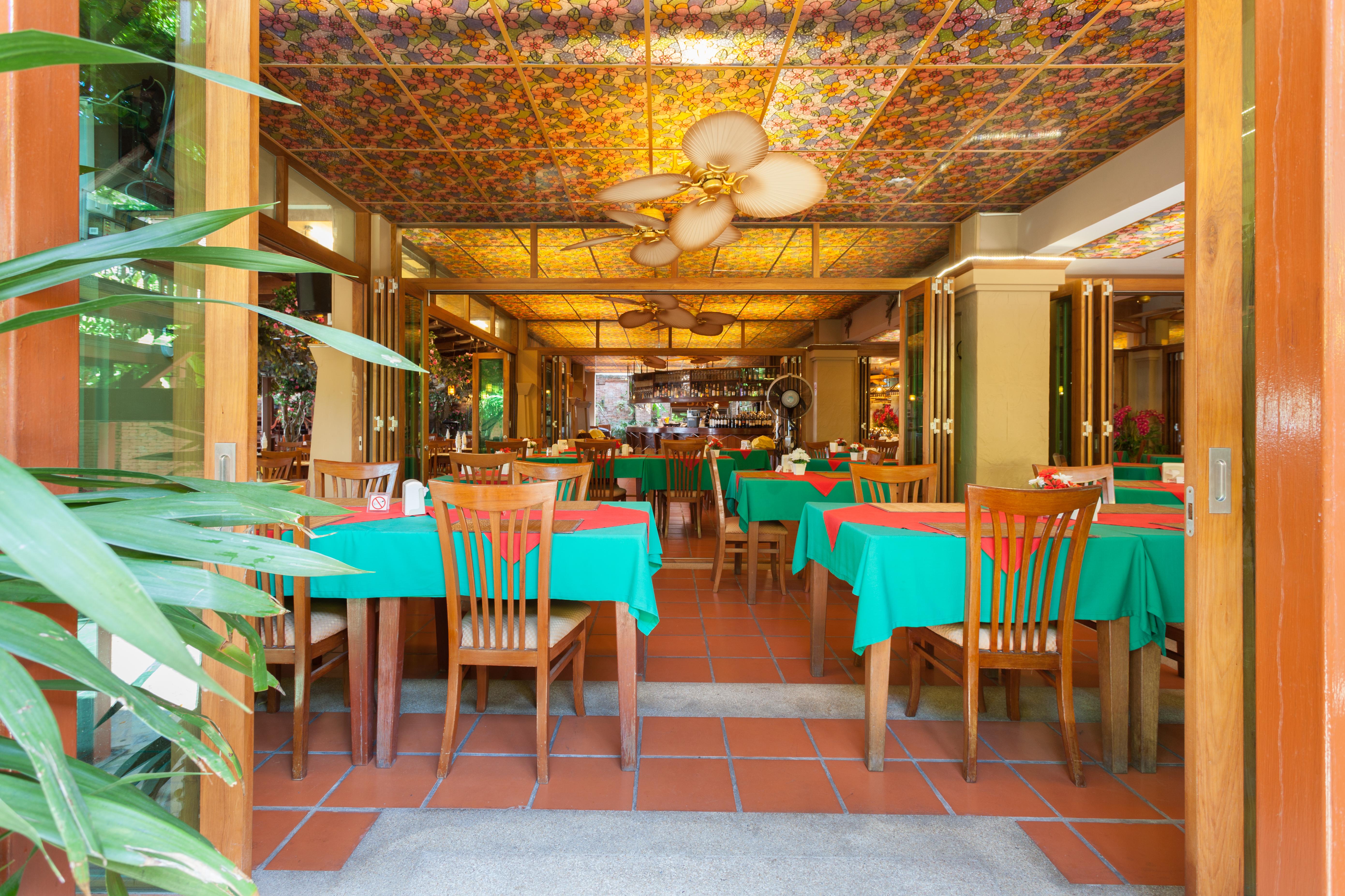 Tropica Bungalow Beach Hotel Patong Dış mekan fotoğraf