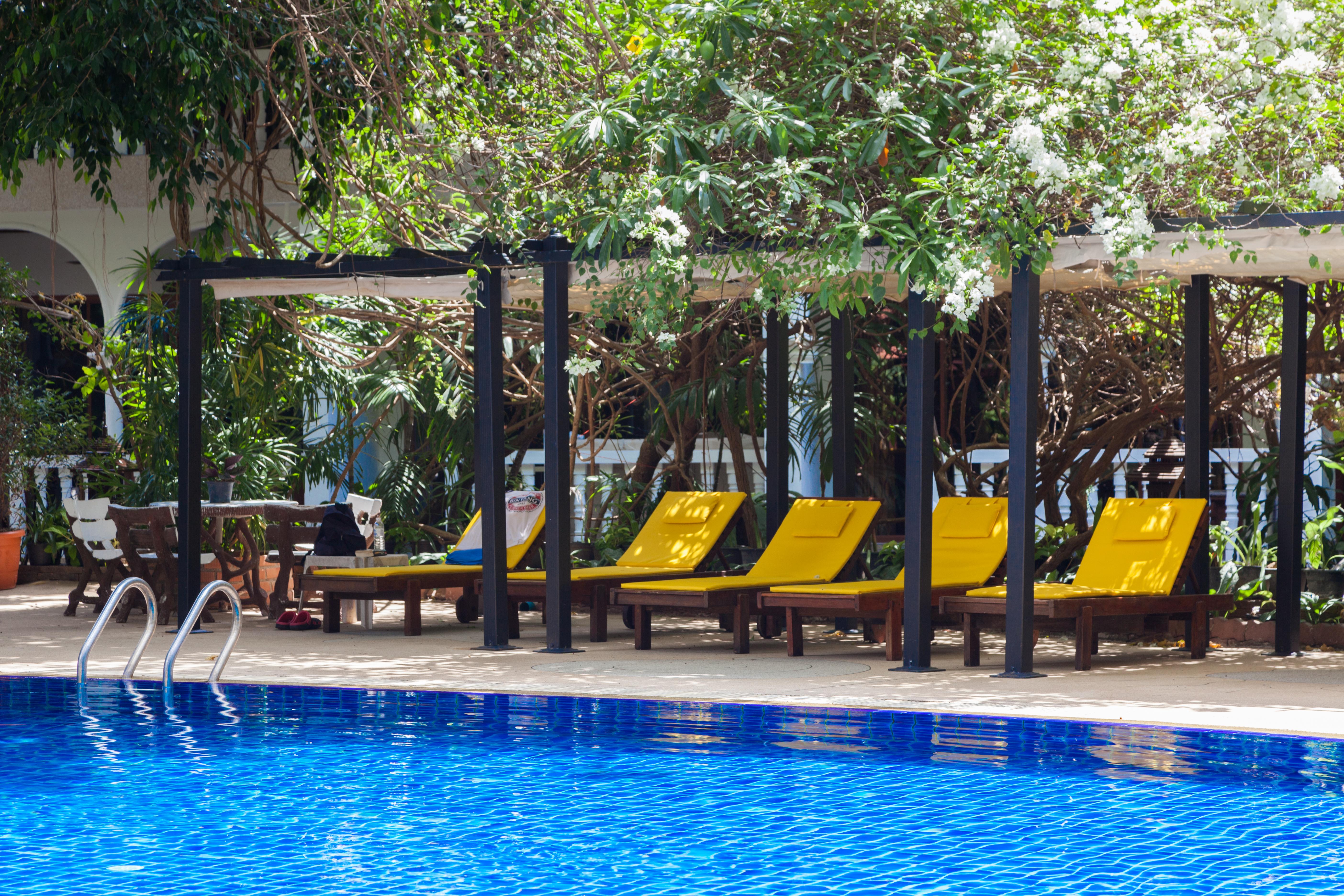 Tropica Bungalow Beach Hotel Patong Dış mekan fotoğraf