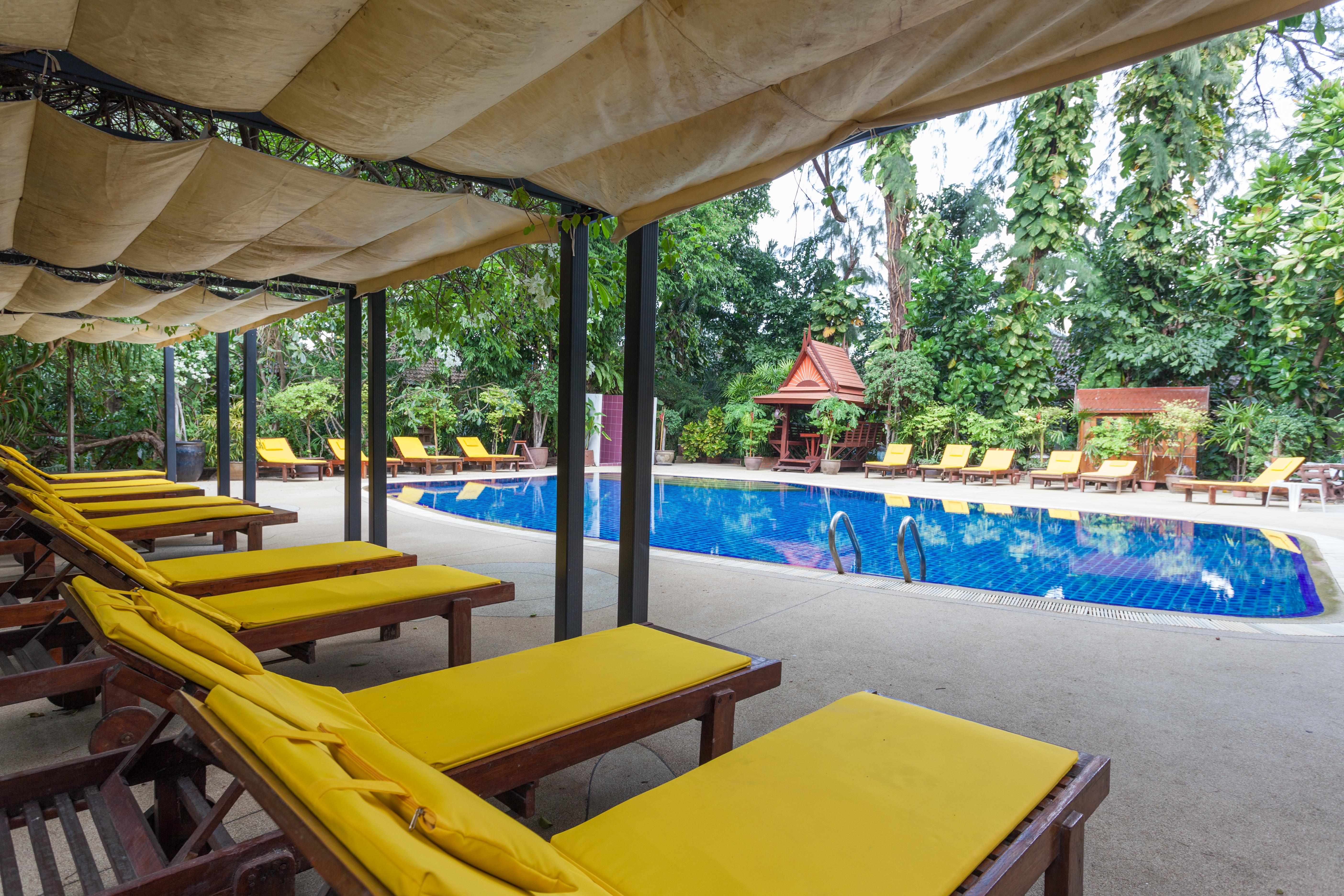 Tropica Bungalow Beach Hotel Patong Dış mekan fotoğraf