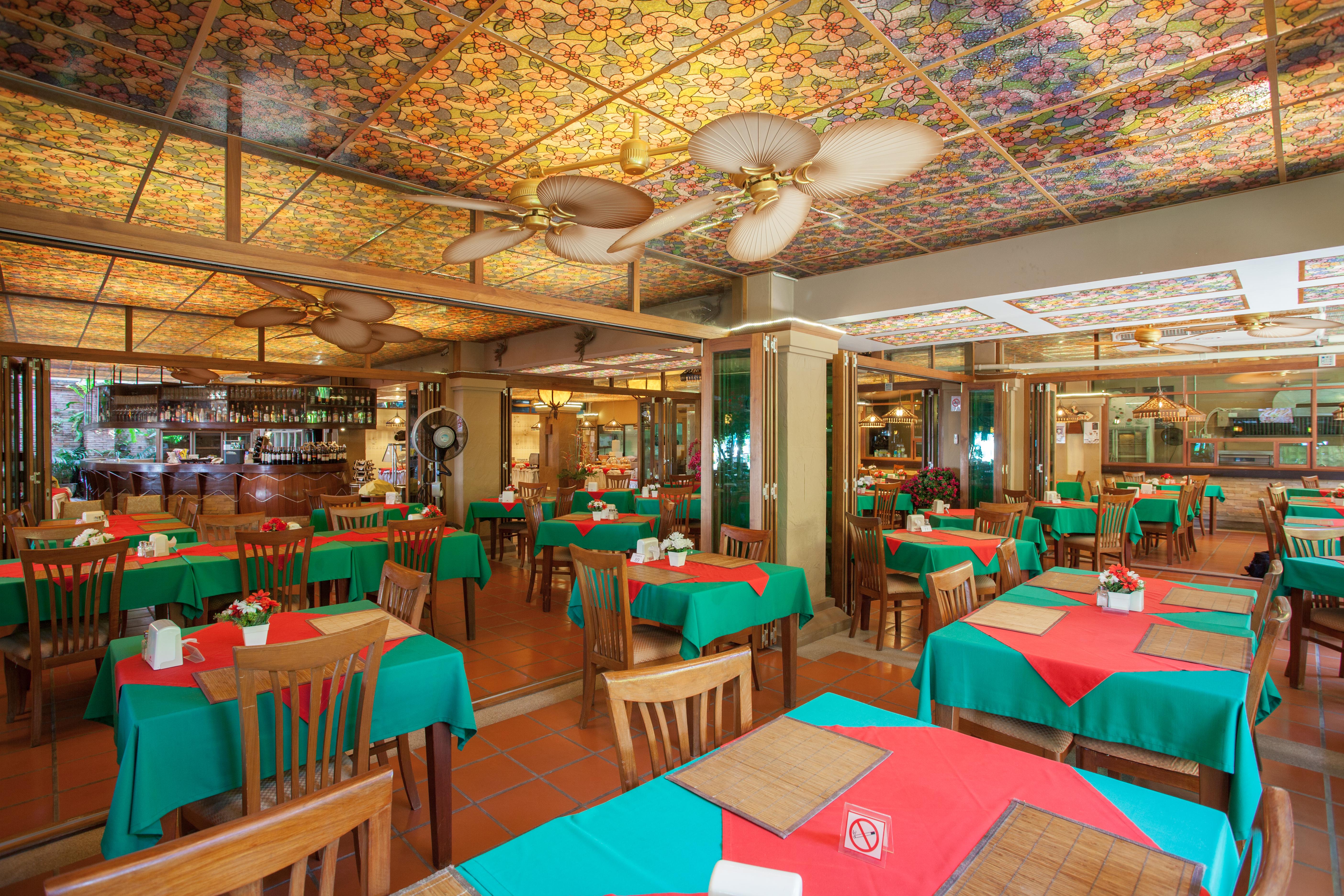 Tropica Bungalow Beach Hotel Patong Dış mekan fotoğraf