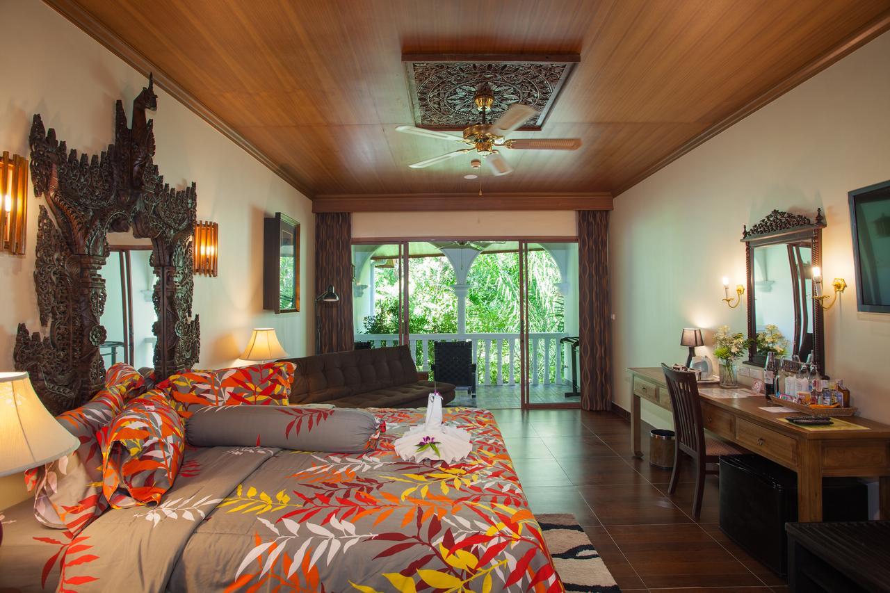 Tropica Bungalow Beach Hotel Patong Dış mekan fotoğraf